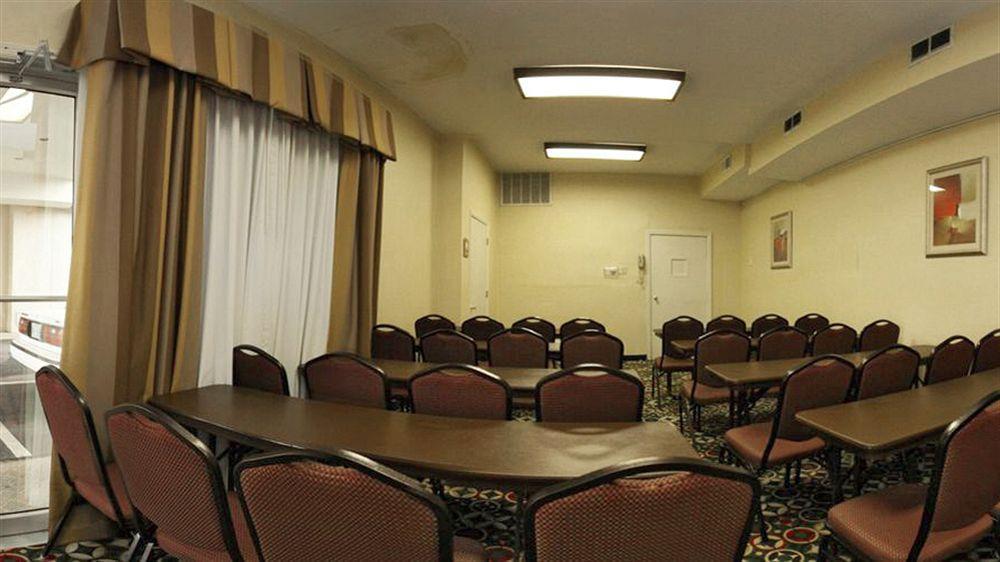 Holiday Inn Express Washington Dc Silver Spring By Ihg Экстерьер фото