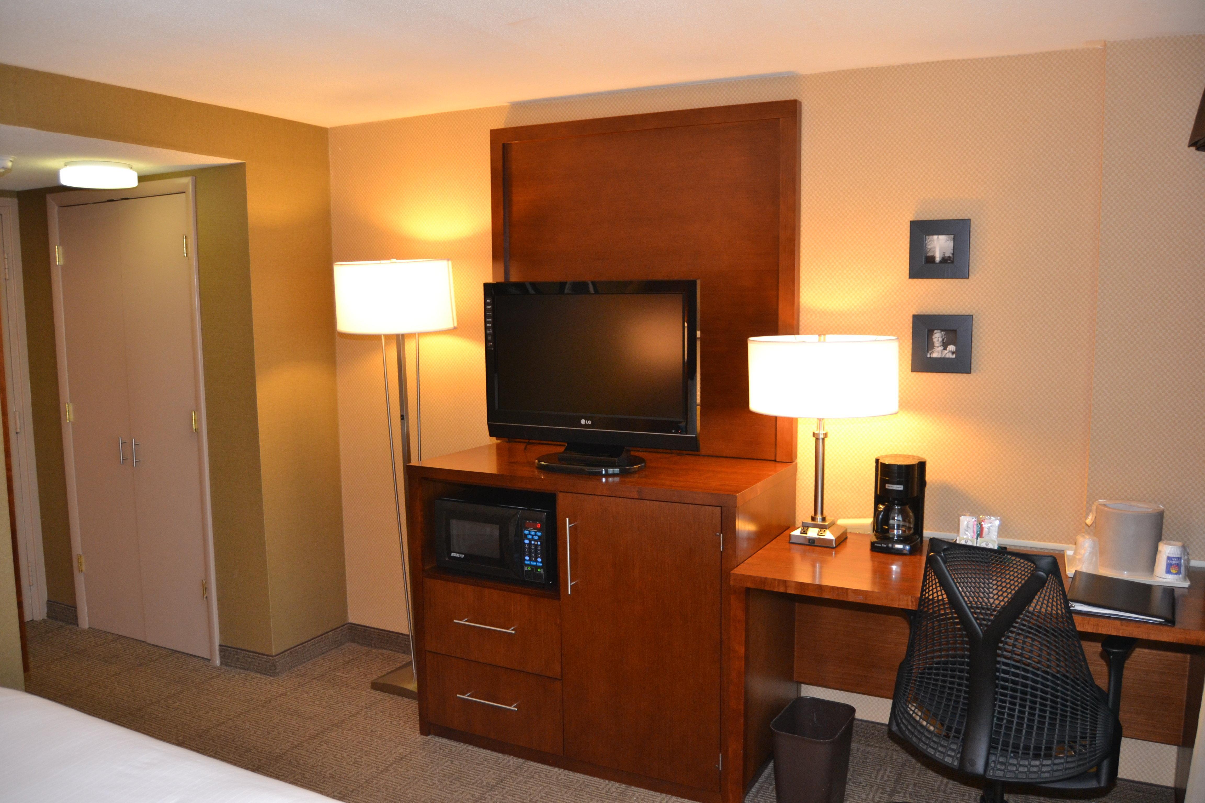 Holiday Inn Express Washington Dc Silver Spring By Ihg Экстерьер фото